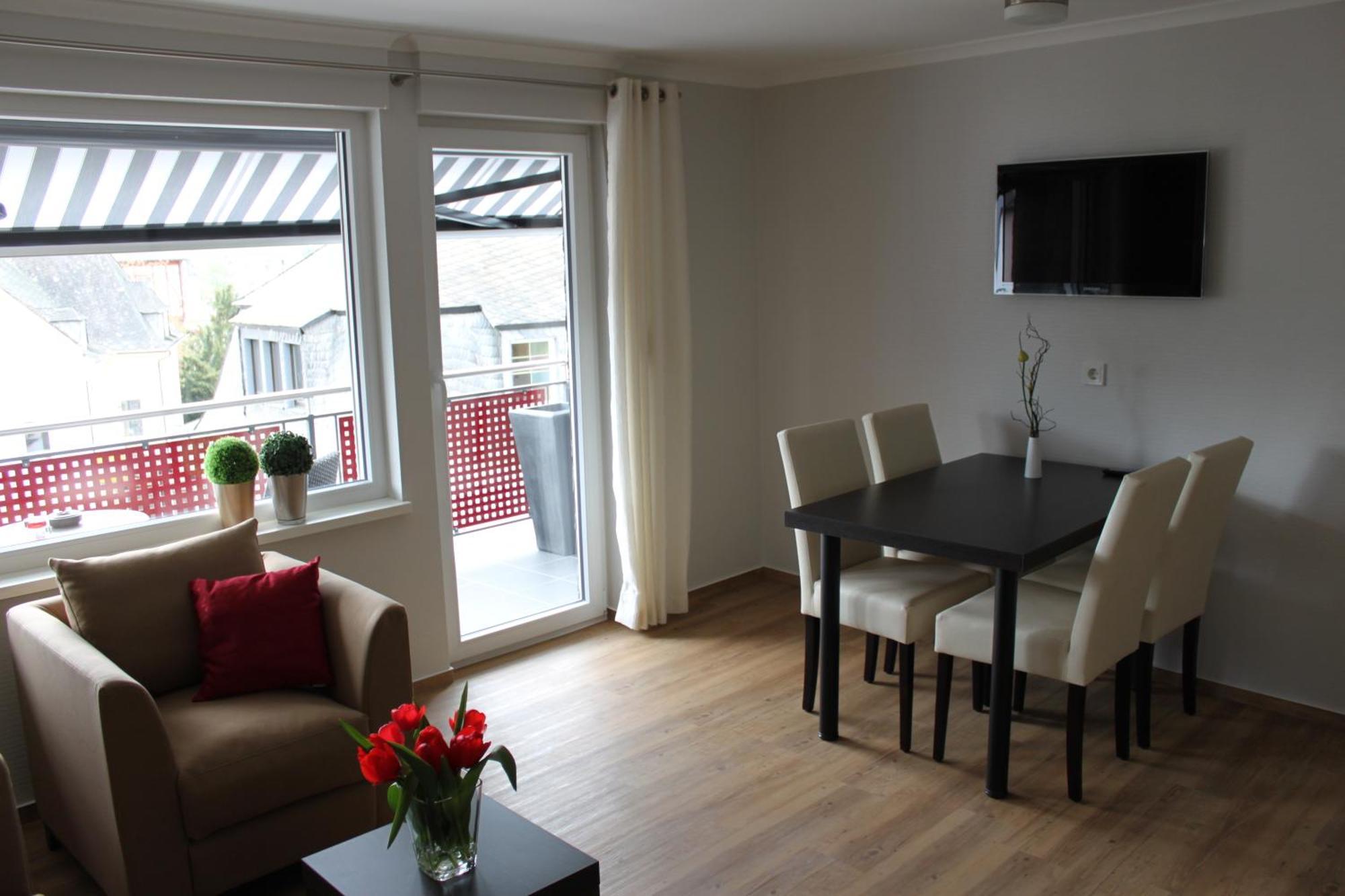 Feriendomizil Am Lindenplatz Hotel บุลลาย ภายนอก รูปภาพ