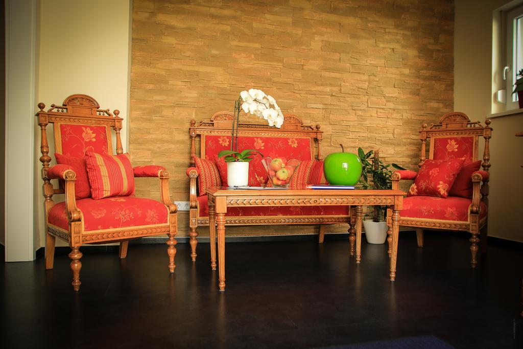 Feriendomizil Am Lindenplatz Hotel บุลลาย ภายนอก รูปภาพ