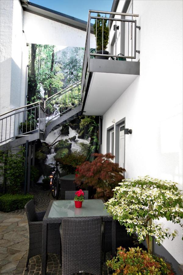 Feriendomizil Am Lindenplatz Hotel บุลลาย ภายนอก รูปภาพ