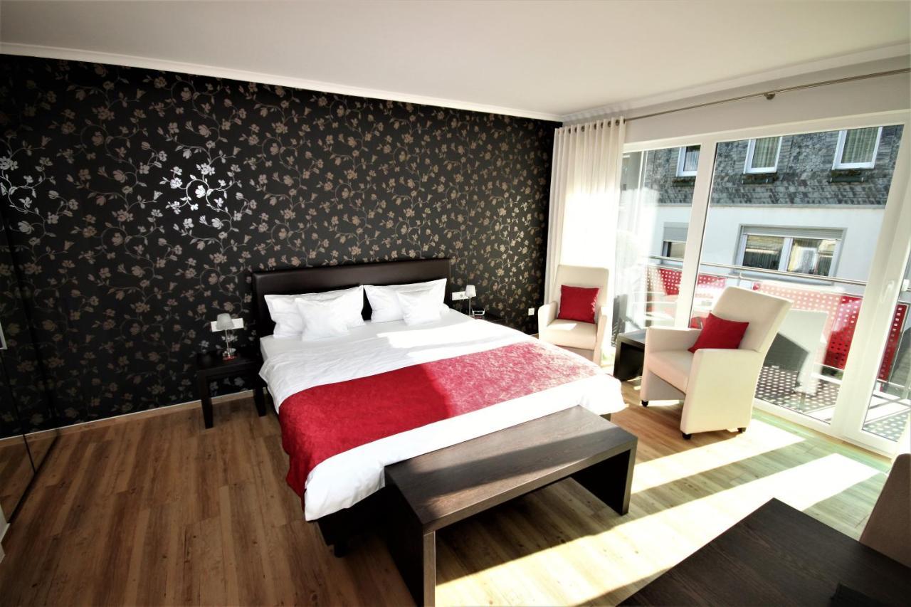 Feriendomizil Am Lindenplatz Hotel บุลลาย ภายนอก รูปภาพ