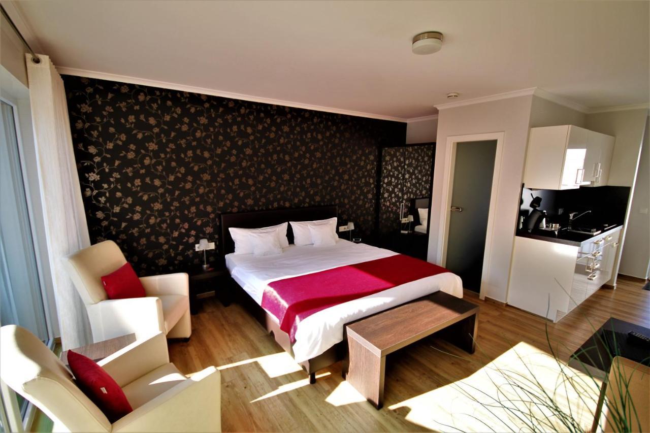 Feriendomizil Am Lindenplatz Hotel บุลลาย ภายนอก รูปภาพ